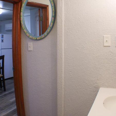 California Ave - 2 Bedroom - Home Away From Home! Питтсбург Экстерьер фото