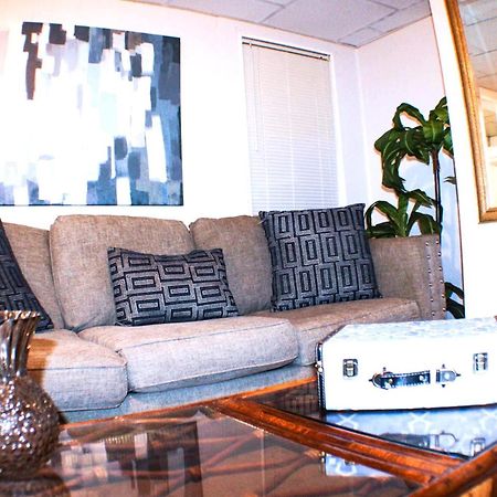 California Ave - 2 Bedroom - Home Away From Home! Питтсбург Экстерьер фото